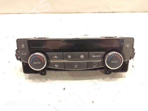 Used Climate control NISSAN QASHQAI II SUV (J11, J11_) 1.5 dCi (110 hp) 14465346