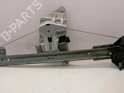 Raammechaniek links voor DACIA SANDERO II 1.5 dCi 75 / Blue dCi 75 (B8JW, B8M4, B8AH, B8M7, B8M6) (75 hp) 14969152