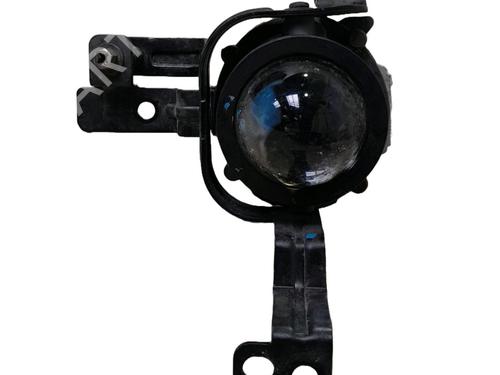 left-front-fog-light-kia-stonic-yb-2017-33409703 main image