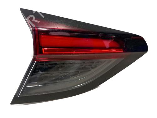 Used Left tailgate light Left tailgate light OPEL CORSA F (P2JO) 1.2 (68) (101 hp) 33408015 33408015