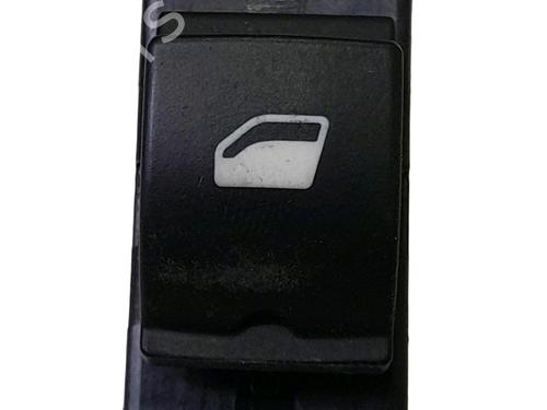 Used Right front window switch PEUGEOT 2008 II (UD_, US_, UY_, UJ_, UR_, UC_) 1.2 PureTech 130 (USHNS, URHNS) (130 hp) 27295973
