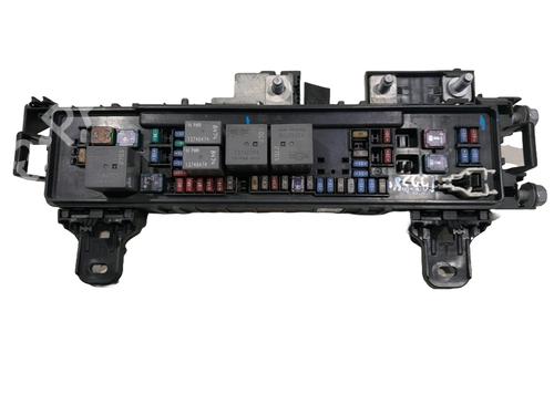 Used Fuse box TESLA MODEL Y (5YJY) Long Range All-wheel Drive (514 hp) 21010696