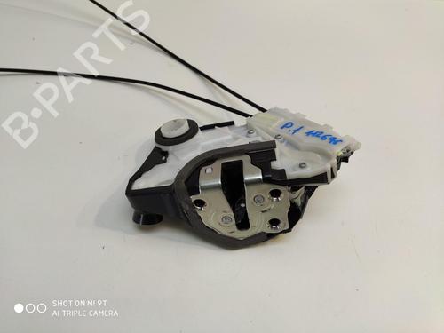 Used Front left lock TOYOTA YARIS (_P13_) 1.5 Hybrid (NHP130_, NHP130) (101 hp) 14463463
