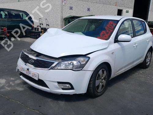 Used Left taillight KIA CEE'D Hatchback (ED) 1.6 CRDi 115 (115 hp) 18556979