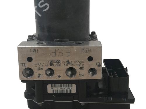 Used ABS pump ABS pump AUDI Q5 (8RB) 2.0 TDI quattro (170 hp) 33979768 33979768