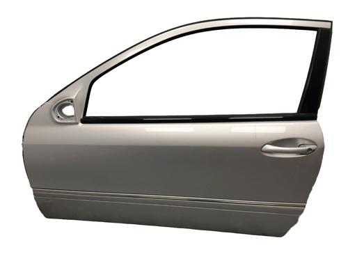 left-front-door-mercedes-benz-clc-class-cl203-2008-2009-2010-2011-33978978 main image