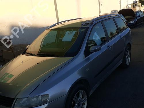 Brugte FIAT STILO (192_)  1.2 16V (192_XA1B)  4639071