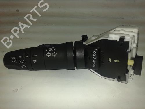Used Switch NISSAN MICRA III (K12) [2002-2010]  14450387