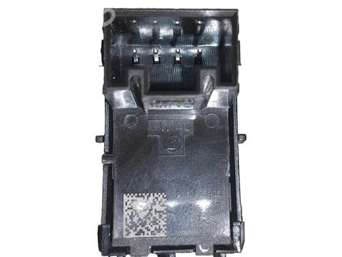 Rudehejsemekanisme Højre foran SEAT LEON ST (5F8) 2.0 TDI | BP21174292C23 
