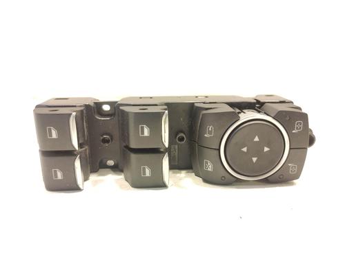 Used Left front window switch Left front window switch FORD FIESTA VII (HJ, HF) 1.0 EcoBoost (95 hp) 34488595 34488595