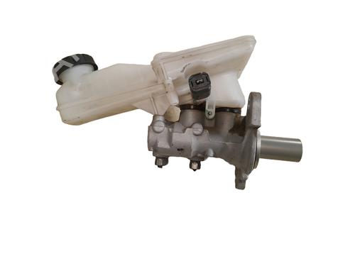Used Brake master cylinder CITROËN C4 I (LC_) 2.0 HDi (110 hp) 27437428