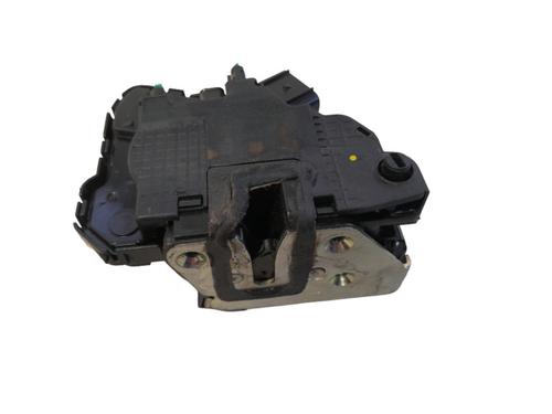 rear-left-lock-ssangyong-xlv-suv-2016-34470218 main image