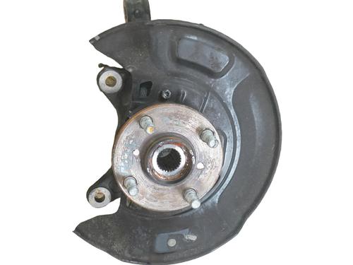 Used Left front steering knuckle TOYOTA YARIS (_P13_) 1.5 Hybrid (NHP130_) (101 hp) 25595524