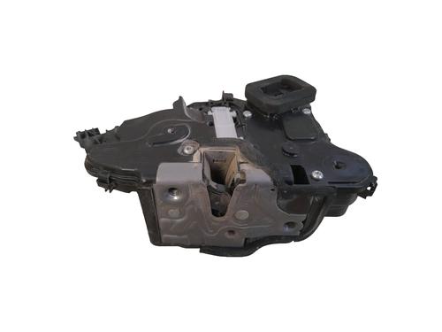front-right-lock-vw-t-cross-c11-d31-2018-34548037 main image