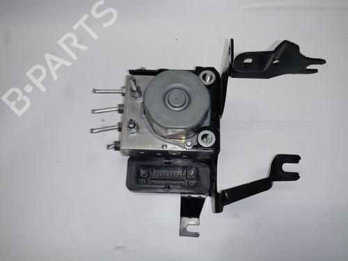 ABS Bremseaggregat RENAULT CAPTUR I (J5_, H5_) 0.9 TCe 90 (90 hp) 18535131