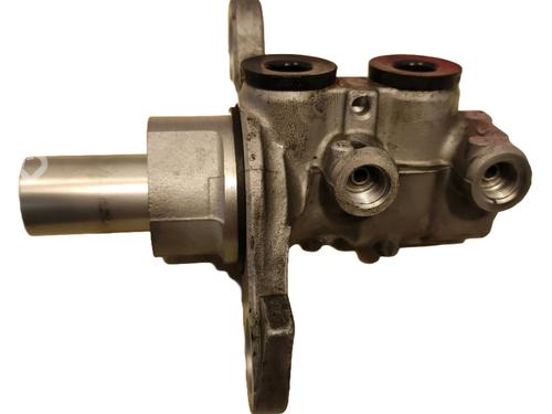 Used Brake master cylinder OPEL ASTRA J GTC 1.6 CDTI (08) (110 hp) 22790874