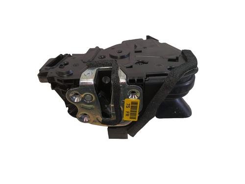 front-right-lock-kia-stonic-yb-2017-34548182 main image