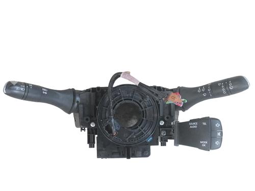 kombi-kontakt-stilkkontakt-renault-megane-iv-hatchback-b9amn_-2015-34469927 main image
