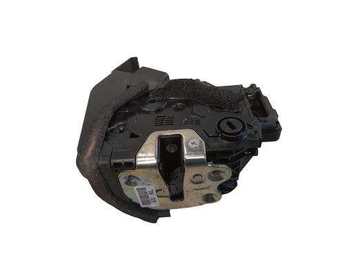 rear-left-lock-kia-stonic-yb-2017-34548181 main image