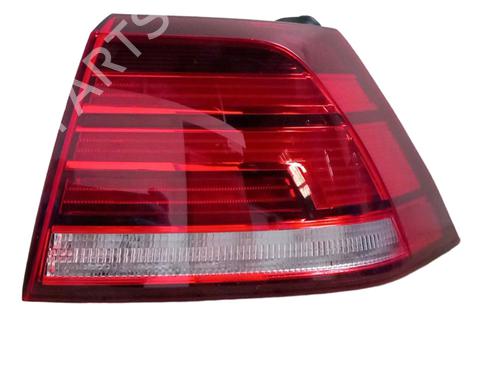 Used Right taillight Right taillight VW GOLF SPORTSVAN VII (AM1, AN1) 1.4 TSI (125 hp) 33404084 33404084