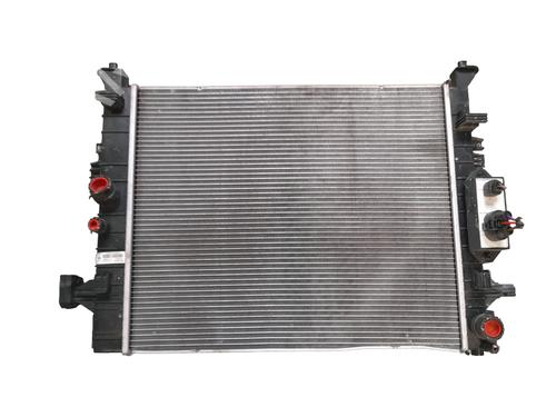 water-radiator-mg-mg-zs-suv-azs1-2017-34552899 main image