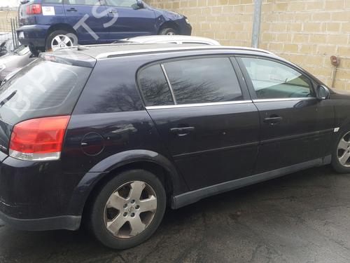 Used Parts OPEL SIGNUM Hatchback (Z03)  2.2 DTI (F48)  4639074