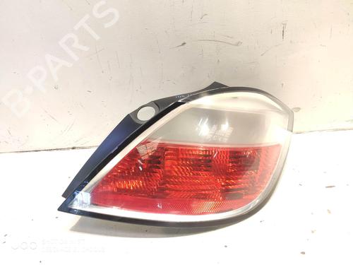 right-taillight-opel-astra-h-a04-2004-2005-2006-2007-2008-2009-2010-2011-2012-2013-2014-34489657 main image