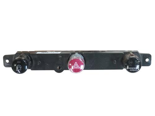 warning-switch-fiat-500x-334_-2014-34468906 main image
