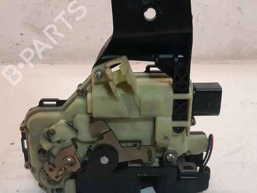 Used Front left lock SKODA SUPERB I (3U4) 1.9 TDI (130 hp) 15770327