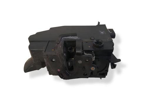 Used Front left lock PEUGEOT 308 SW II (LC_, LJ_, LR_, LX_, L4_) 1.2 THP 130 (131 hp) 24215176
