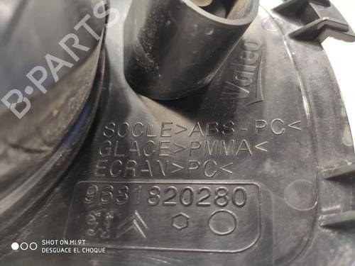 rear-fog-light-citroen-c3-picasso-sh_-2008-34447031 main image