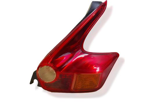 Used Right taillight Right taillight NISSAN JUKE (F15) 1.5 dCi (110 hp) 33979378 33979378