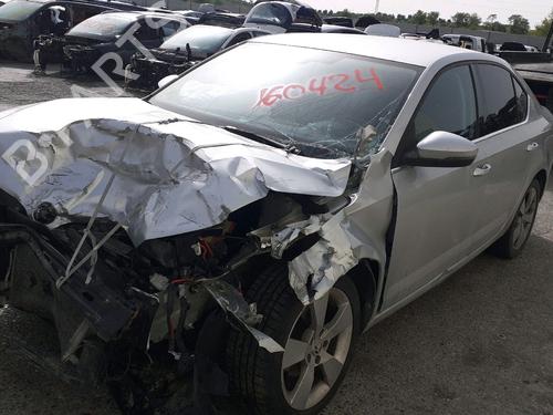 Used Left mirror Left mirror SKODA OCTAVIA III (5E3, NL3, NR3) 1.6 TDI (110 hp) 33404307 33404307