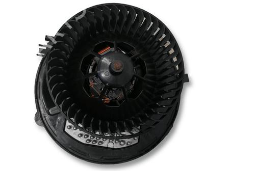 Used Heater blower motor Heater blower motor SEAT LEON ST (5F8) 1.6 TDI (110 hp) 34466822 34466822