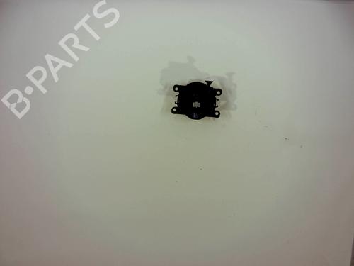 Used Left front fog light Left front fog light DACIA DUSTER (HS_) 1.6 SCe 115 (115 hp) 33404043 33404043