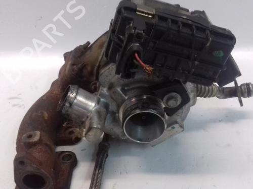 Turbolader/Kompressor Turbolader/Kompressor 35730222 35730222