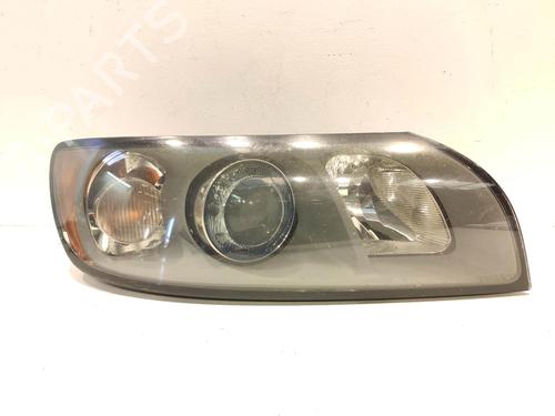 Used Right headlight Right headlight VOLVO V50 (545) 2.0 D (136 hp) 34488045 34488045