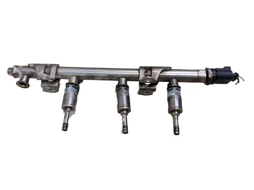 Used Injection rail SEAT LEON ST (5F8) 1.4 TSI (125 hp) 25982468