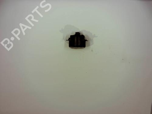 Used Left front fog light Left front fog light FORD FOCUS II (DA_, HCP, DP) 1.6 (100 hp) 33978474 33978474