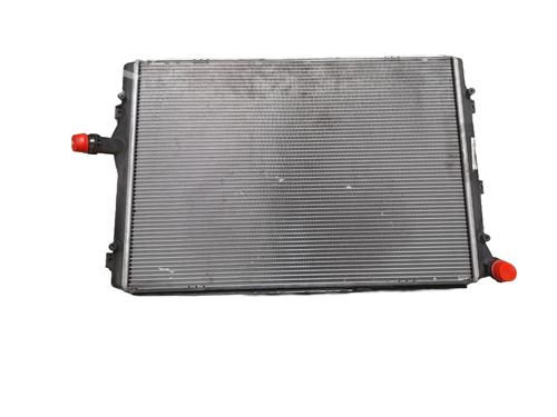 Used Water radiator Water radiator SEAT LEON (1P1) 1.6 TDI (105 hp) 33409910 33409910