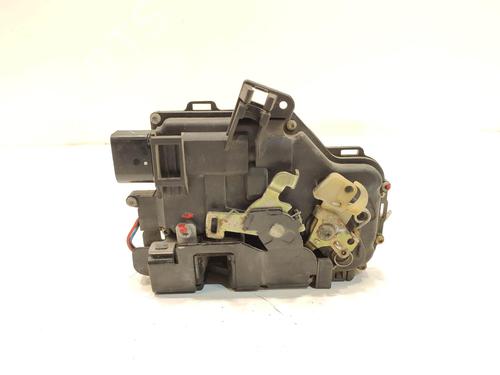 Used Front right lock AUDI ALLROAD C5 (4BH) [2000-2005]  18536234