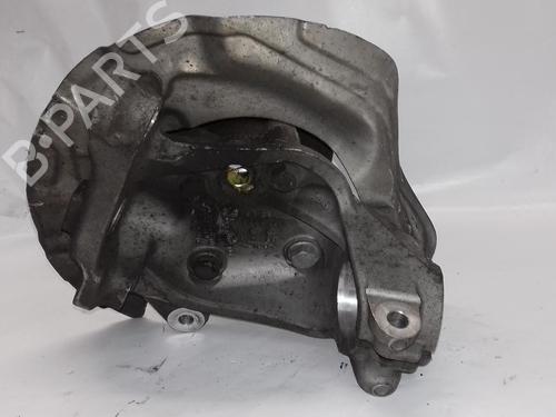 Used Right front steering knuckle BMW 3 Touring (E91) 318 i (143 hp) 19684685