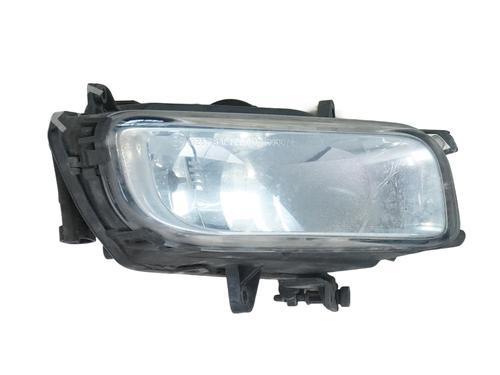 Used Right front fog light Right front fog light AUDI A8 D3 (4E2, 4E8) [2002-2010] 33978988 33978988