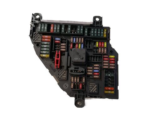 Used Fuse box Fuse box BMW 5 (F10) 523 i (204 hp) 35733658 35733658