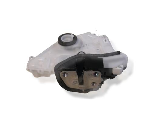 front-left-lock-mazda-3-hatchback-bp-2018-34466638 main image