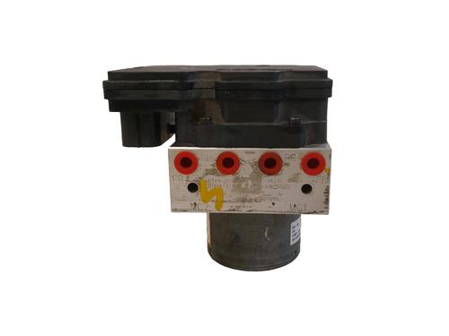 abs-pump-hyundai-i30-gd-2011-33408430 main image