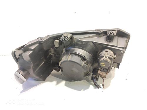 Used Left headlight Left headlight LAND ROVER FREELANDER I (L314) [1998-2006] 34545613 34545613