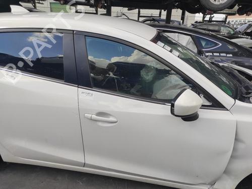 Højre fortil lås MAZDA 3 (BM, BN) 2.0 (120 hp) 14472096