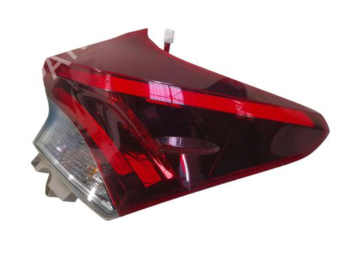 Used Right taillight Right taillight TOYOTA AURIS Estate (_E18_) 1.2 (NRE185_, NRE185R, NRE185H) (116 hp) 34552713 34552713