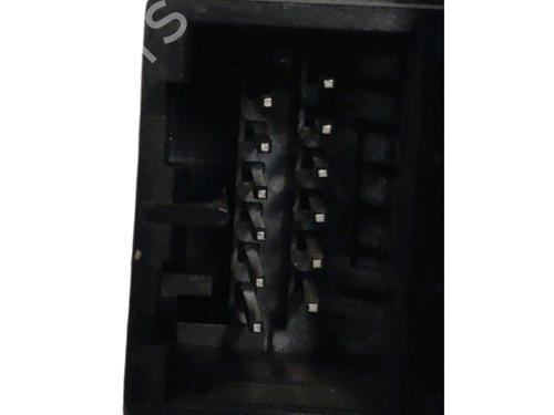 Switch VOLVO V40 Hatchback (525) D3 | BP34548218I30 - Image 4